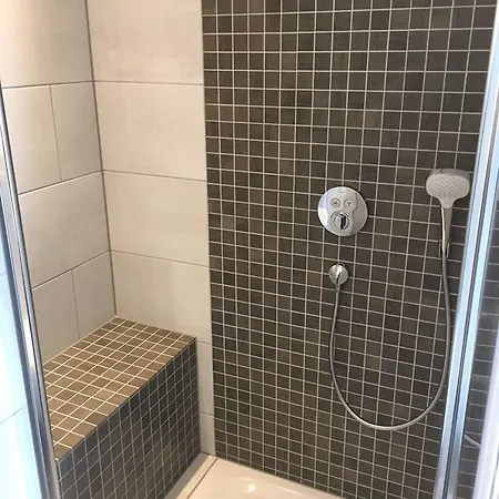 Ferienwohnung-paradise *